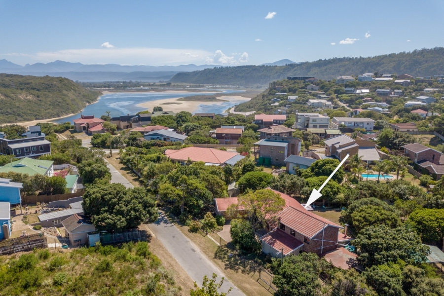 5 Bedroom Property for Sale in Kingfisher Creek Western Cape